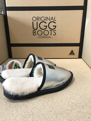 SILVER NAKI UGG SCUFFS