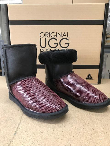 RED SNAKE/ BLACK SHORT