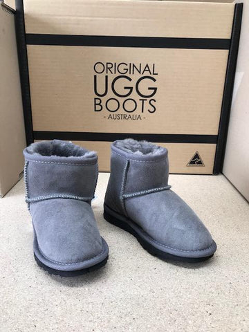 GREY ULTRA SHORT KIDS UGG BOOTS