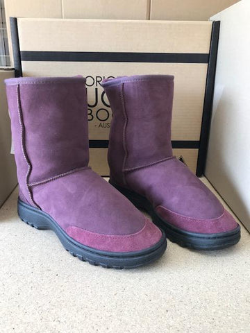 RAISIN SHORT RUGGED UGG BOOTS