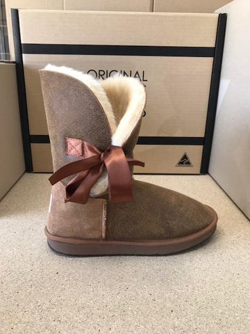 CHESTNUT NAPA BETTY BOW UGG BOOTS