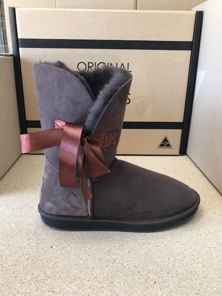 CHOC BETTY BOW UGG BOOTS